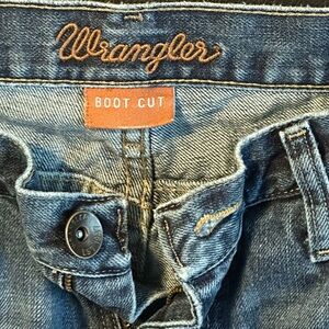 Wrangler Boot Cut 34x32